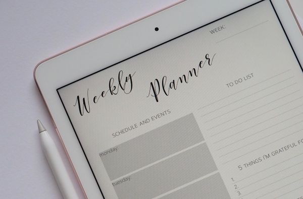How to use a weekly activity checklist to grow your business...